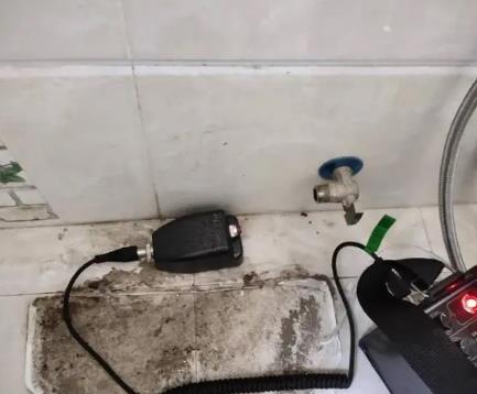 佳木斯屋顶漏水维修公司分享下卫生间漏水的危害及解决方法